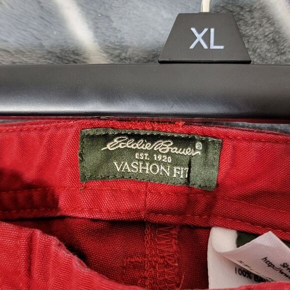 Woman's 12P Eddie Bauer Vashon Fit Capris #103 - Picture 3 of 4